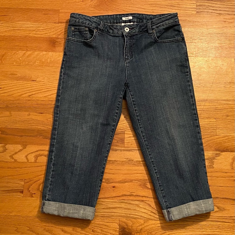 🔥 Liz & Co - Cuffed Jean Capris